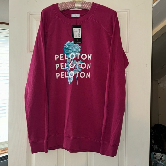 Pink Peloton sweatshirt NWTS size L - Picture 1 of 3
